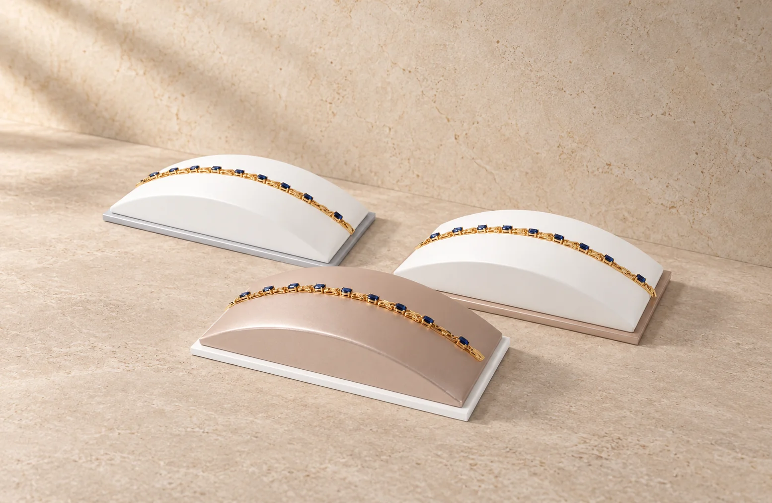 Curved bracelet displays jewelry display, GC CRAFTS