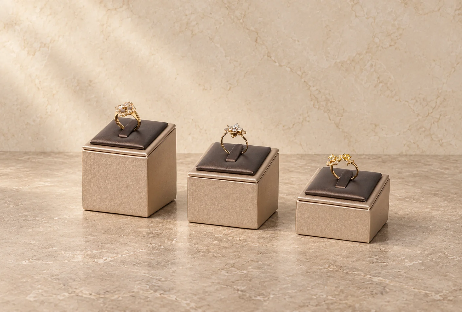 Two-tone ring pedestals jewelry display, GC CRAFTS